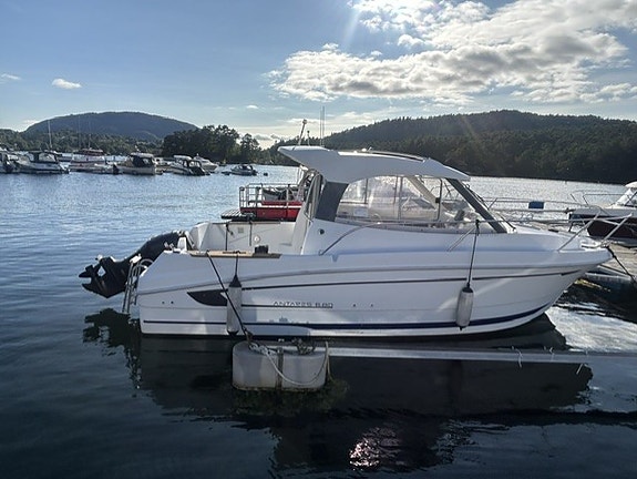 Beneteau Antares 680 – Suzuki 115 hk – mye utstyr –  ny service 2026! 10 of 30