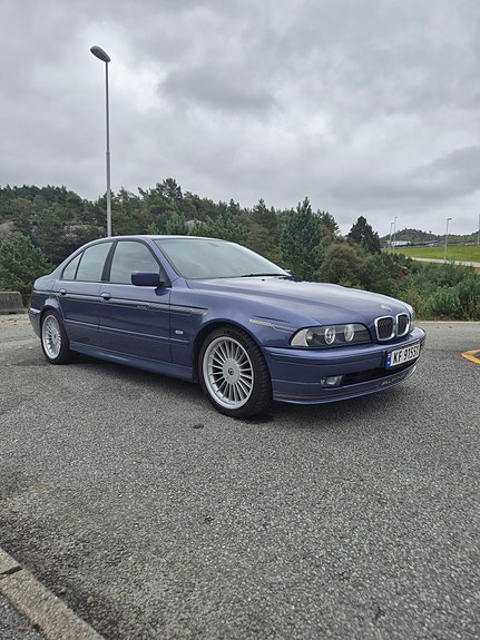 Alpina B10 4 of 14