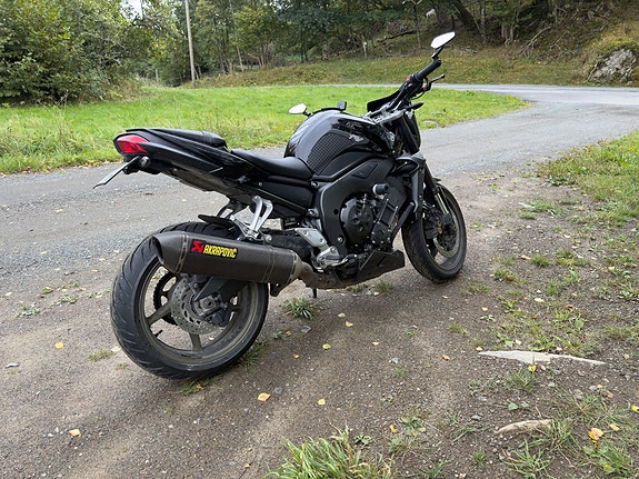 Yamaha FZ1-N 10 of 12
