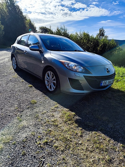 Mazda 3 5 of 15