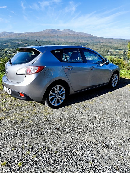 Mazda 3 4 of 15