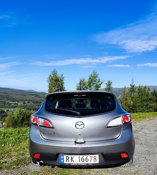 Mazda 3 12 of 15