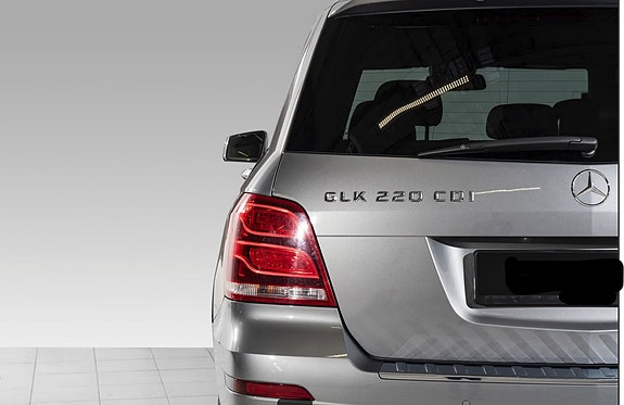 Mercedes-Benz GLK220 5 of 30