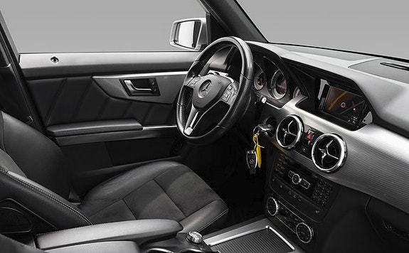 Mercedes-Benz GLK220 19 of 30