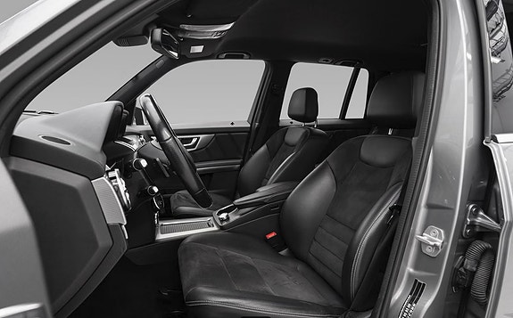 Mercedes-Benz GLK220 27 of 30