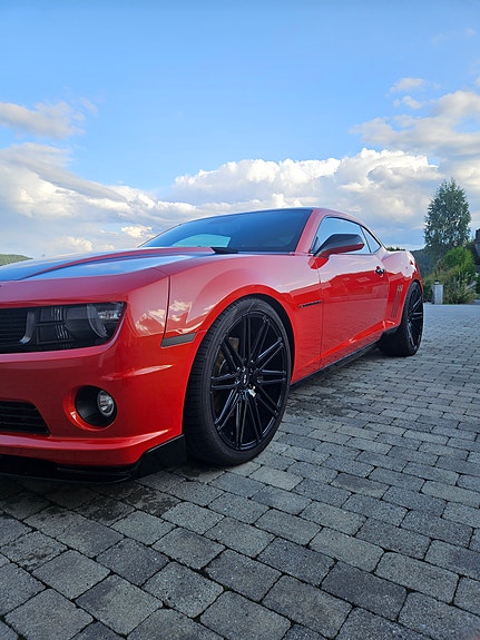 Chevrolet Camaro 2 of 21