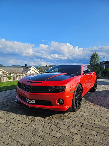 Chevrolet Camaro 4 of 21