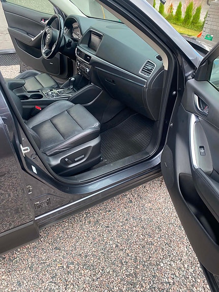 Mazda CX-5 11 of 17