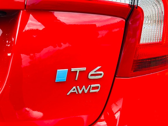 Volvo S60 12 of 30