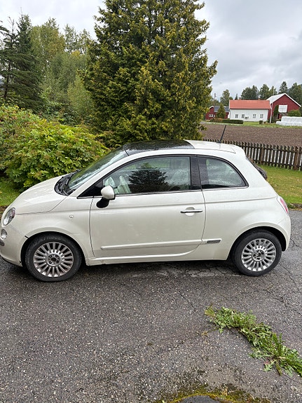 Fiat 500 2 of 10
