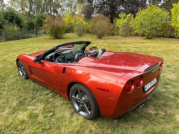 Chevrolet Corvette 7 of 30
