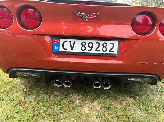 Chevrolet Corvette 18 of 30