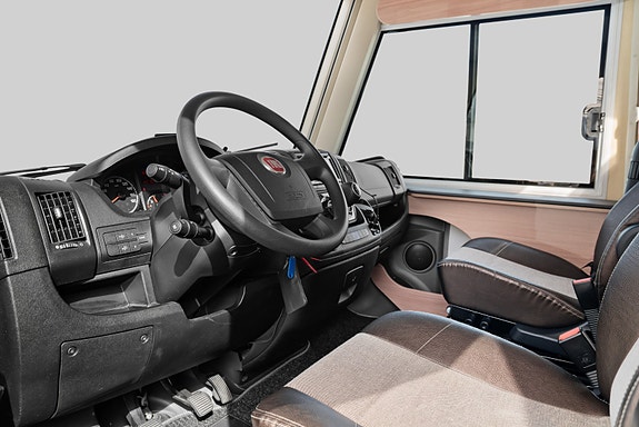Knaus Sky I 700 | 1 eier | Litium | Lav km.stand | Fortelt | 27 of 30