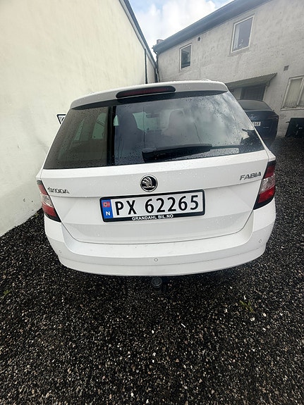 Skoda Fabia 8 of 13