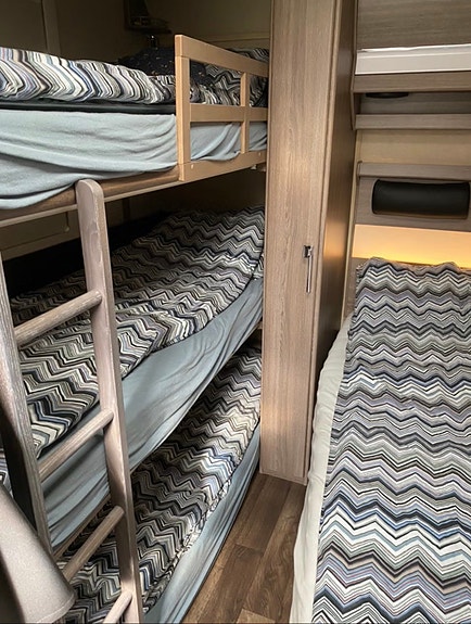KABE Royal 560 GLE KS 15 of 21