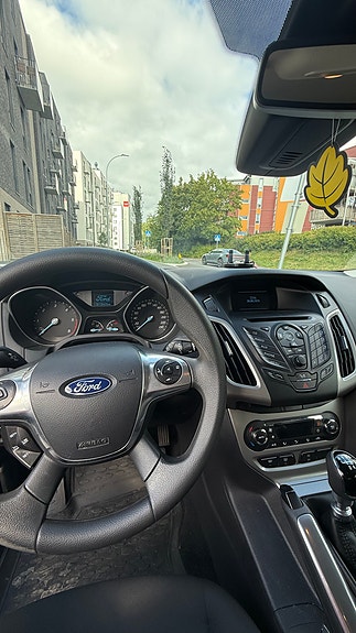 Ford Focus 13 of 25