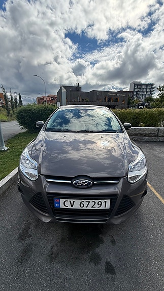 Ford Focus 8 of 25