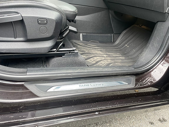 BMW 218d 20 of 30