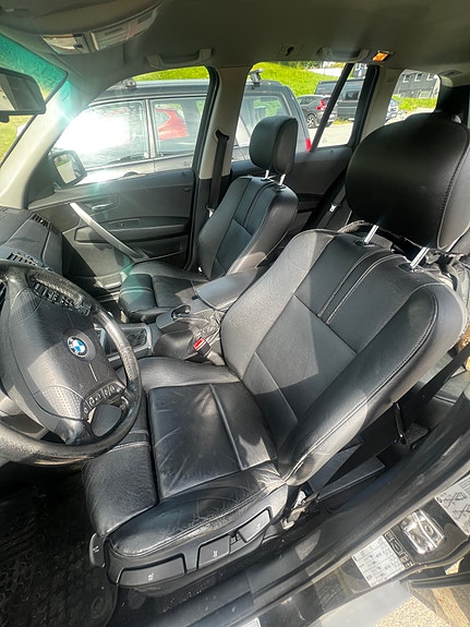 BMW X3 5 of 6