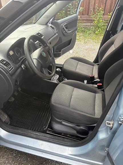 Skoda Fabia 4 of 8