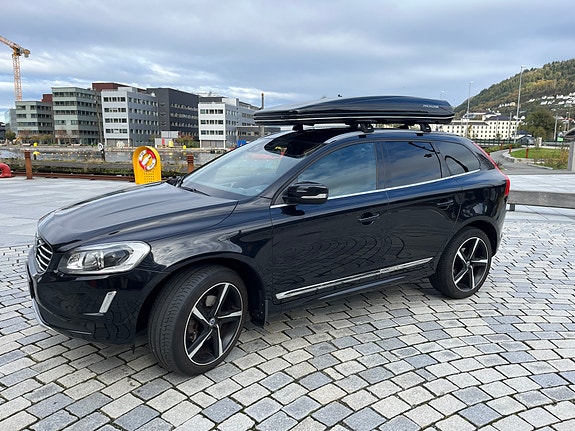 Volvo XC60 7 of 30