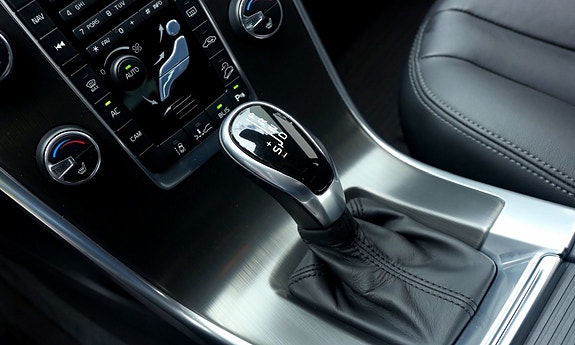 Volvo XC60 27 of 30
