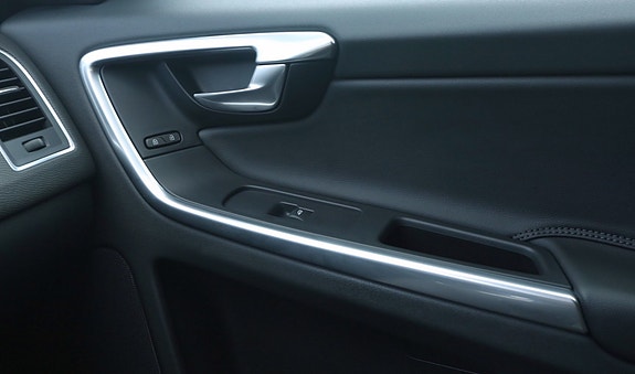 Volvo XC60 30 of 30
