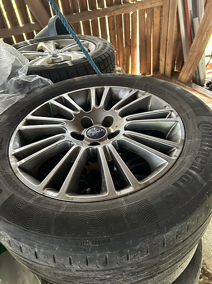 Ford Kuga 13 of 13