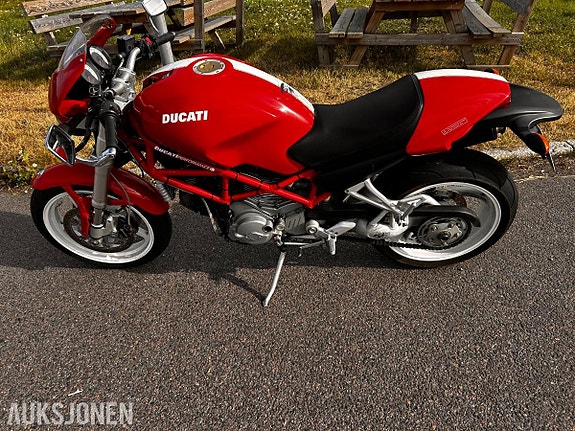 Ducati Monster S2R 3 of 7