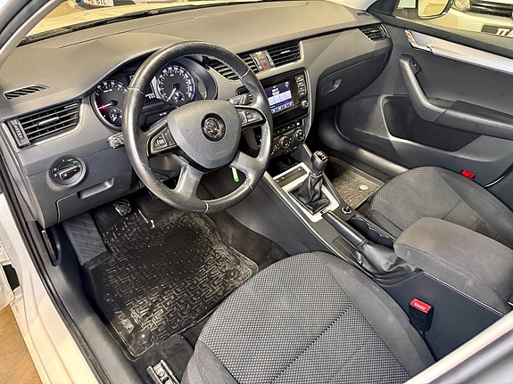Skoda Octavia 28 of 30