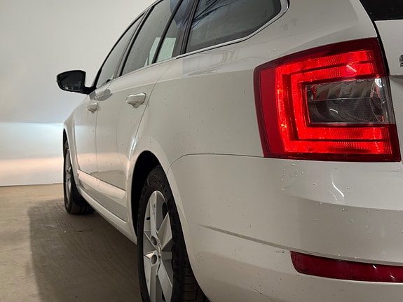 Skoda Octavia 15 of 30