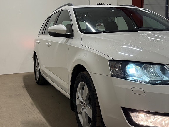 Skoda Octavia 6 of 30