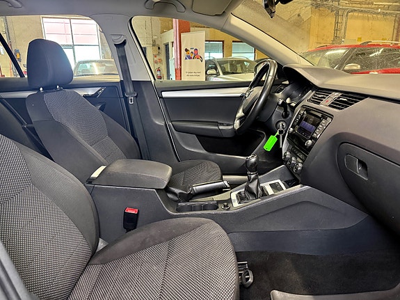 Skoda Octavia 26 of 30