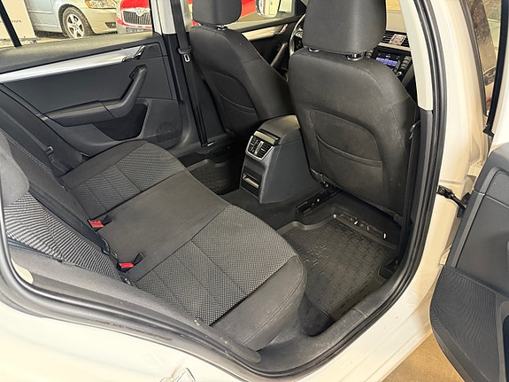 Skoda Octavia 22 of 30
