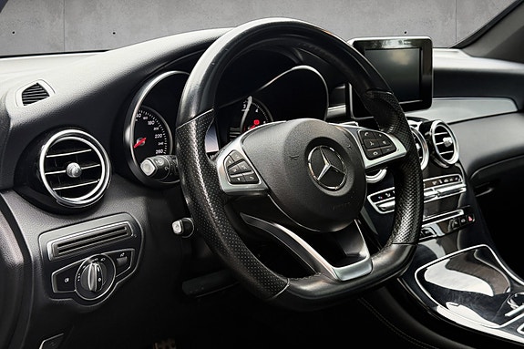 Mercedes-Benz GLC220 d 14 of 21