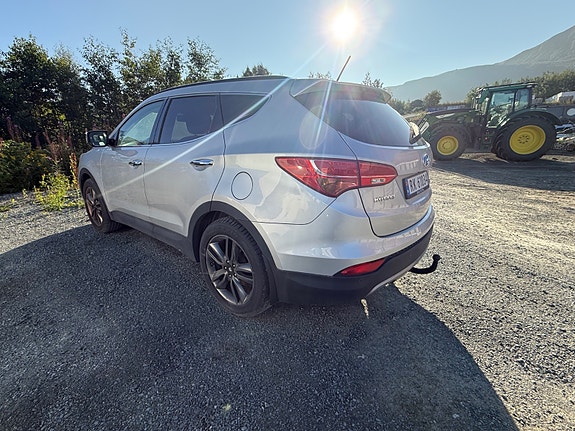 Hyundai Santa Fe 4 of 10
