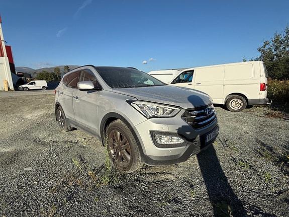 Hyundai Santa Fe 3 of 10
