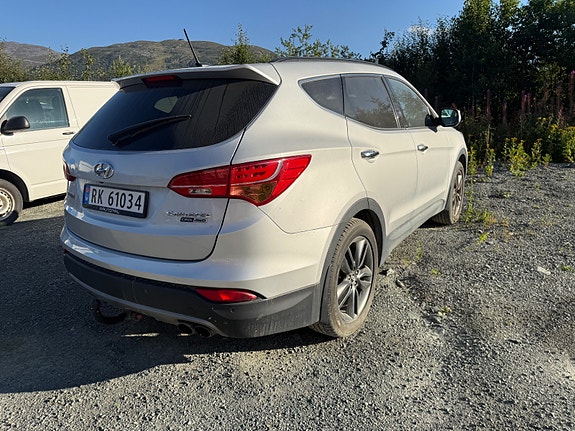 Hyundai Santa Fe 6 of 10