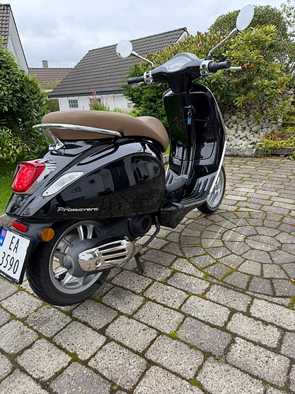 Vespa Primavera 50 6 of 11