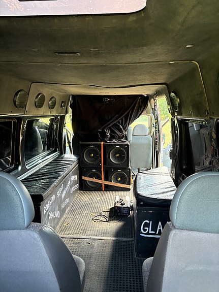 Ford Transit 300M Kombi 11 of 14