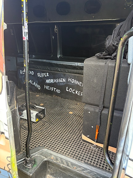 Ford Transit 300M Kombi 9 of 14