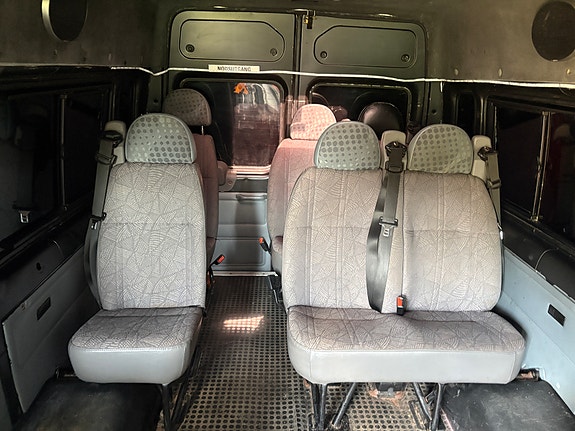Ford Transit 300M Kombi 8 of 14