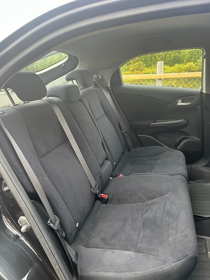 Honda Civic 10 of 23