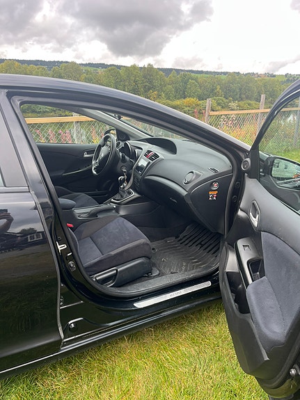 Honda Civic 18 of 23