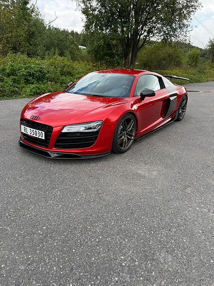 Audi R8 9 of 30