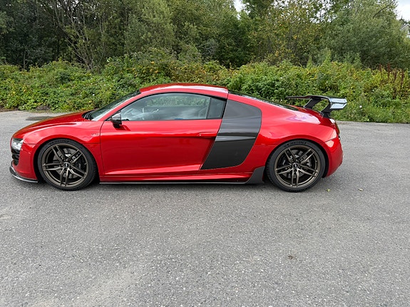 Audi R8 8 of 30