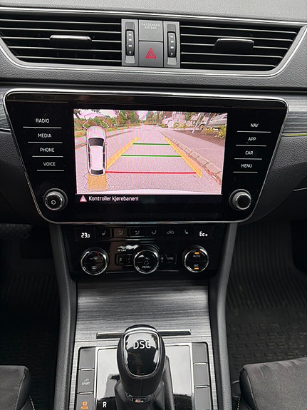 Skoda Superb 18 of 19