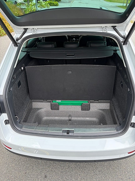 Skoda Superb 16 of 19