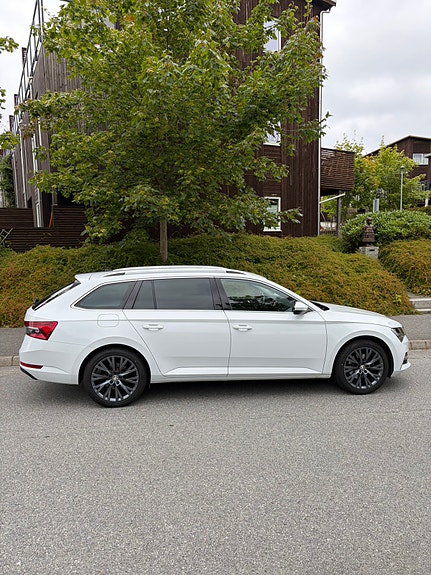 Skoda Superb 6 of 19