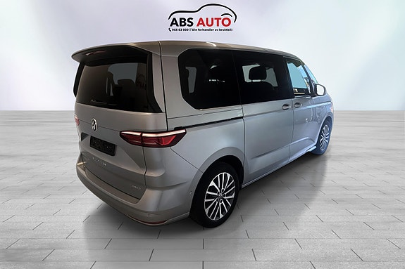 Volkswagen Multivan 5 of 30